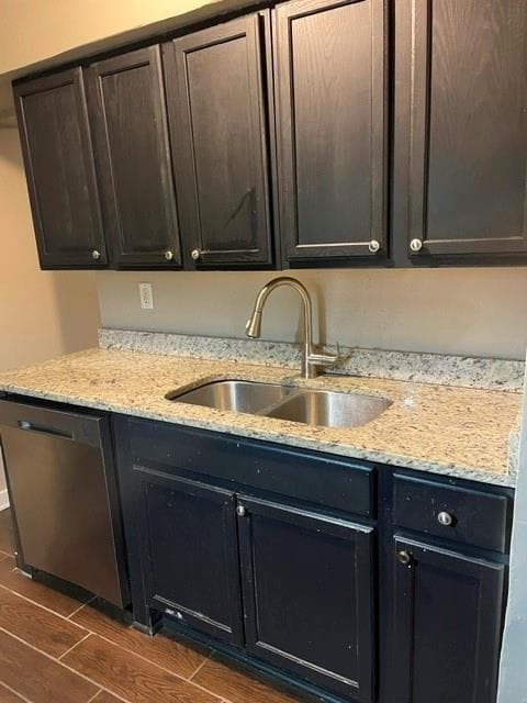 3 bedroom, 3 bathroom, 1,466 sq ft townhouse for rent at 1111 Pine Tree Trail, College Park, GA 30349 for $1,700 a month — photo 6