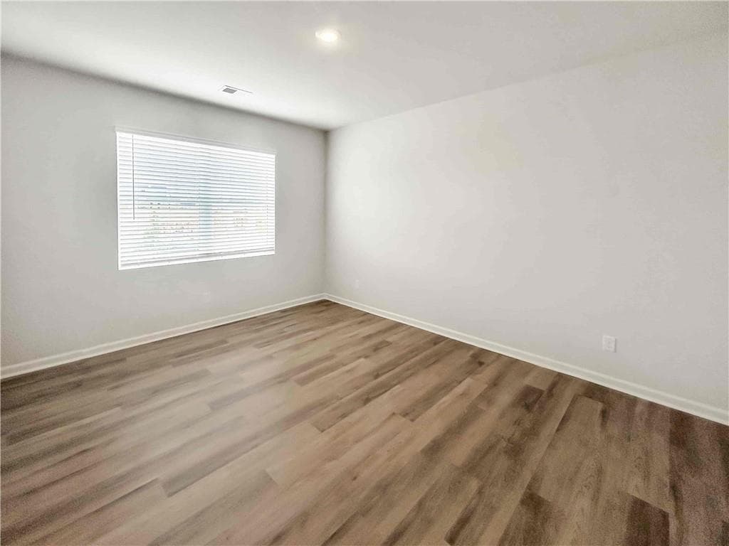 4 bedroom, 4 bathroom, 2,890 sq ft single family residence for rent at 329 Creekview Way, Dallas, GA 30132 for $2,699 a month — photo 5