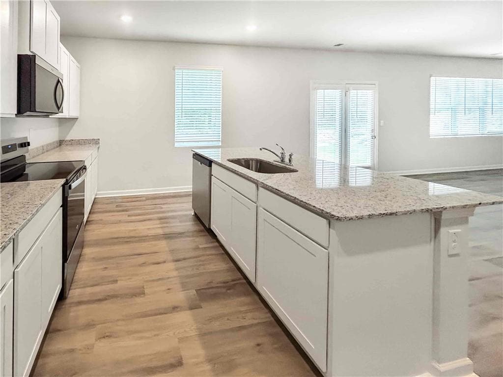 4 bedroom, 4 bathroom, 2,890 sq ft single family residence for rent at 329 Creekview Way, Dallas, GA 30132 for $2,699 a month — photo 10
