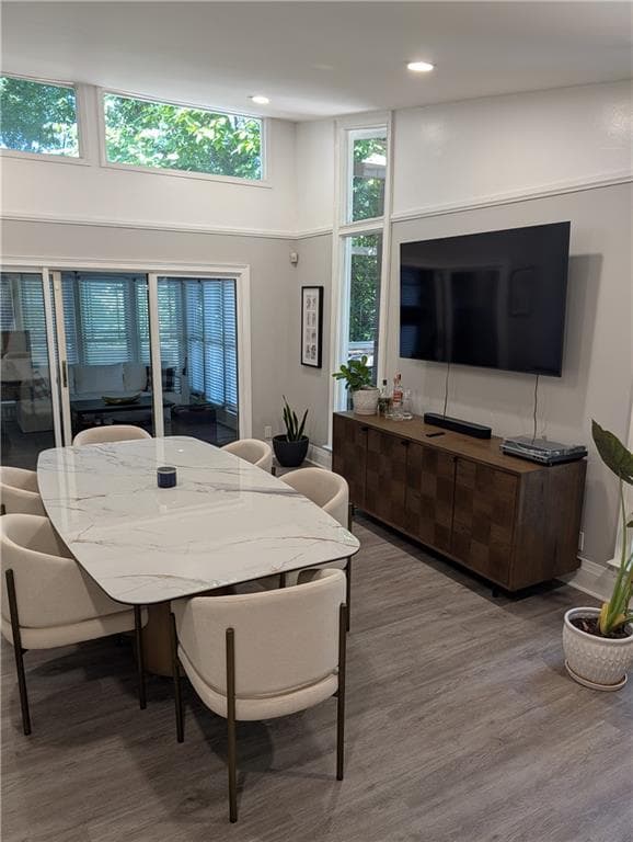 3 bedroom, 2 bathroom, 2,862 sq ft single family residence for sale at 1033 Oak Street, Atlanta, GA 30310 — photo 3