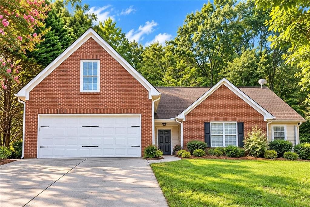 5 bedroom, 2 bathroom, 2,159 sq ft single family residence for sale at 1055 Chatham Road, Buford, GA 30518 — photo 1 of 23