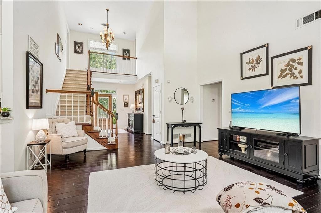 4 bedroom, 3 bathroom, 2,672 sq ft single family residence for sale at 162 St Martin Drive, Suwanee, GA 30024 — photo 6