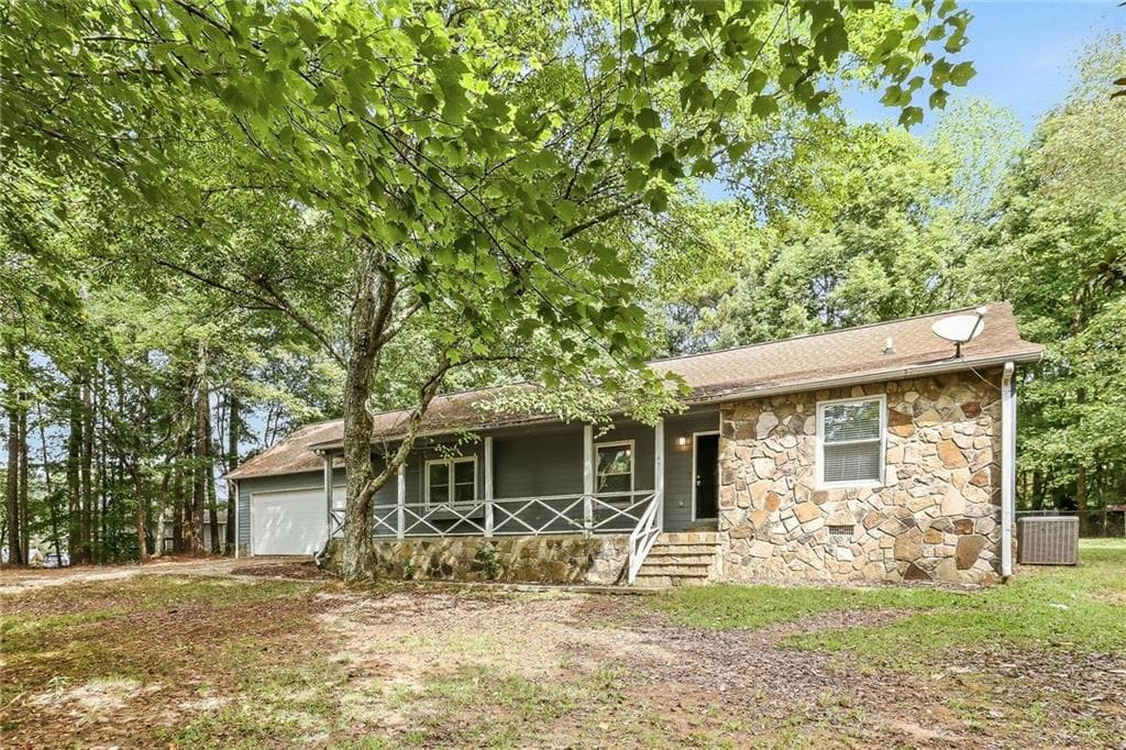 3 bedroom, 2 bathroom, 1,384 sq ft single family residence for rent at 47 Walker Road, Dallas, GA 30132 for $1,775 a month — photo 2