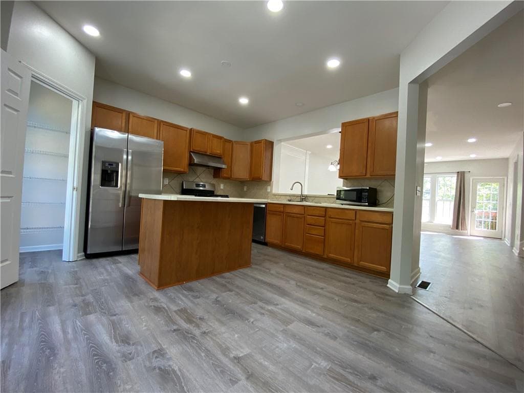 4 bedroom, 4 bathroom, 1,900 sq ft townhouse for rent at 1893 Ridgemont Lane, Decatur, GA 30033 for $3,585 a month — photo 4