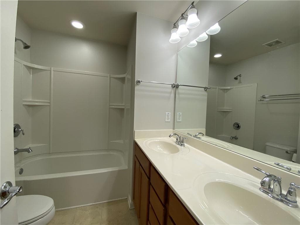 4 bedroom, 4 bathroom, 1,900 sq ft townhouse for rent at 1893 Ridgemont Lane, Decatur, GA 30033 for $3,585 a month — photo 9