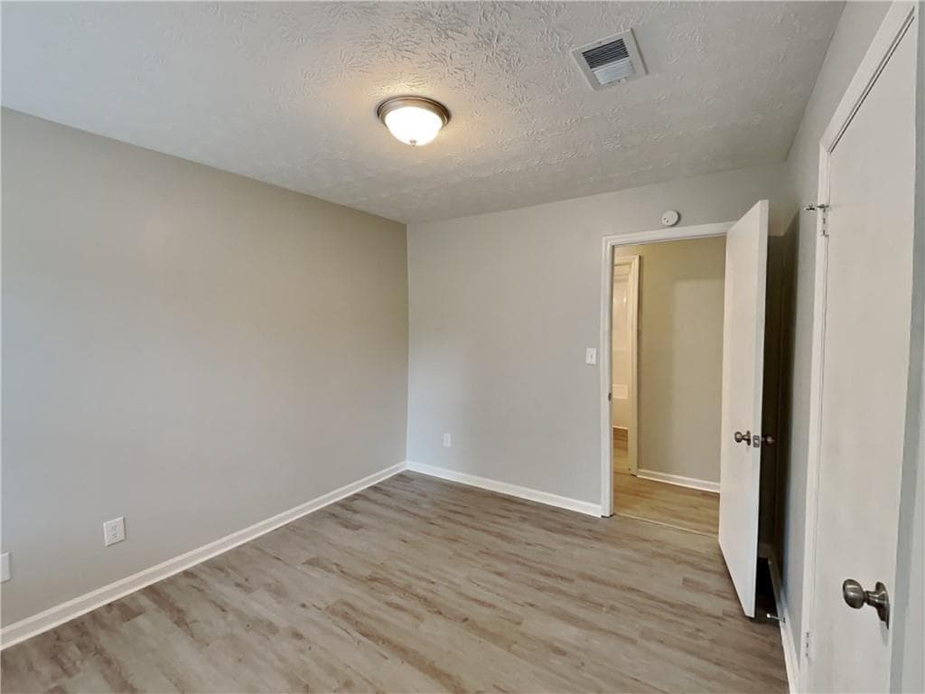 3 bedroom, 2 bathroom, 1,344 sq ft single family residence for rent at 2938 Woodfield Drive, Rex, GA 30273 for $1,790 a month — photo 7