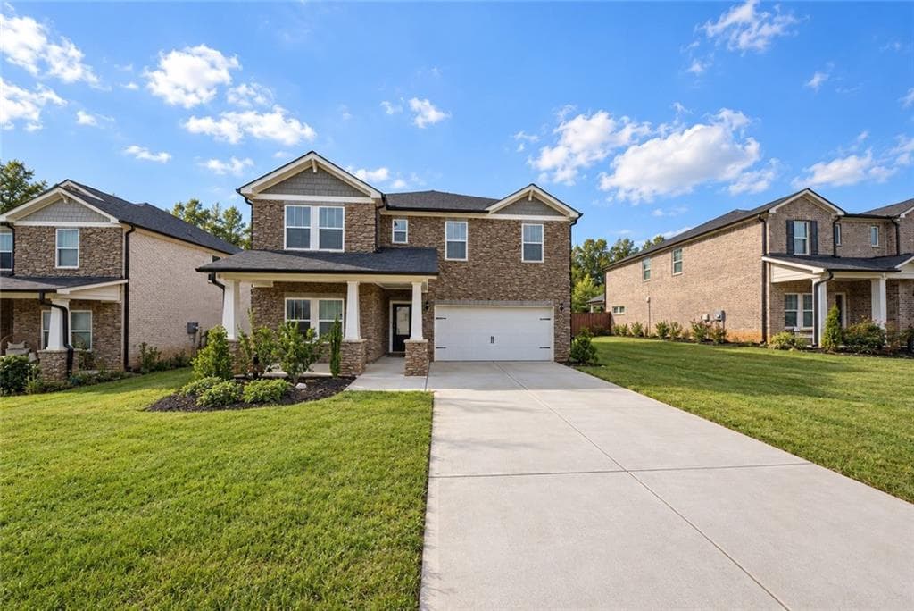 5 bedroom, 5 bathroom, 3,290 sq ft single family residence for rent at 6926 Newcastle Court, Fairburn, GA 30213 for $3,800 a month