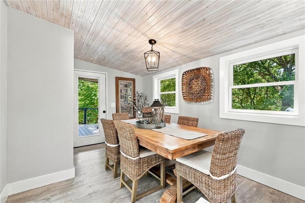 3 bedroom, 3 bathroom, 2,890 sq ft single family residence for sale at 2079 Ivy Mountain Road, Hiawassee, GA 30546 — photo 9