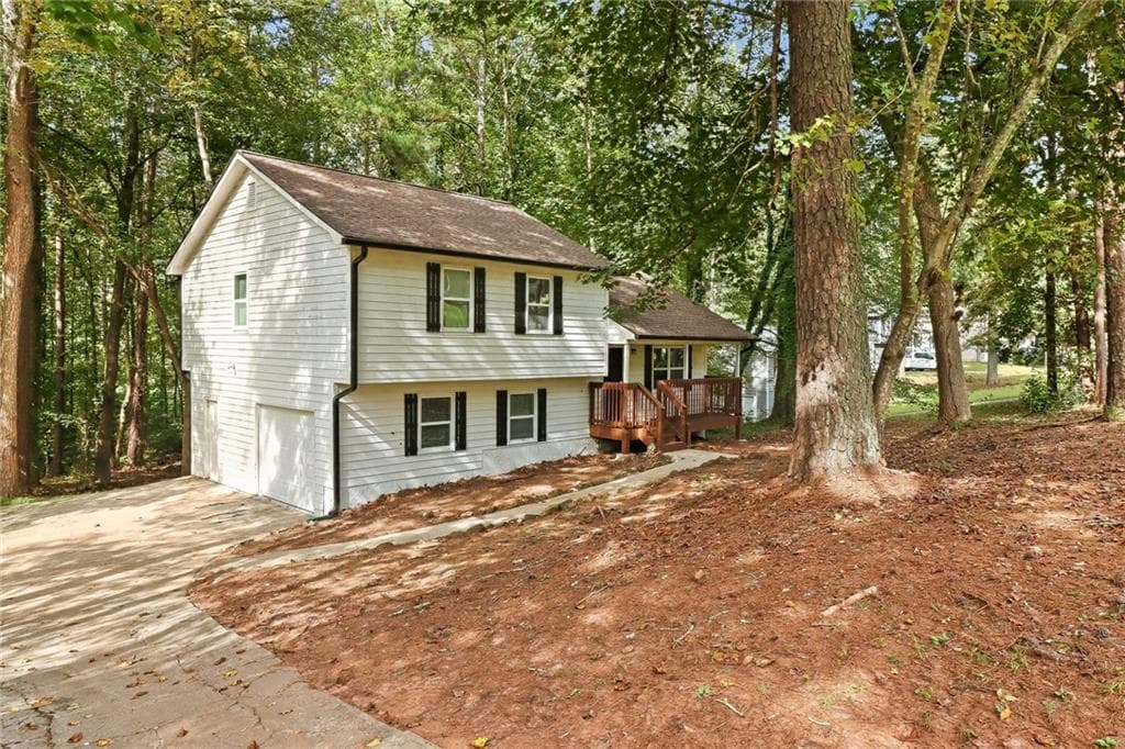 3 bedroom, 2 bathroom, 1,116 sq ft single family residence for rent at 239 William Drive, Dallas, GA 30157 for $1,630 a month — photo 2