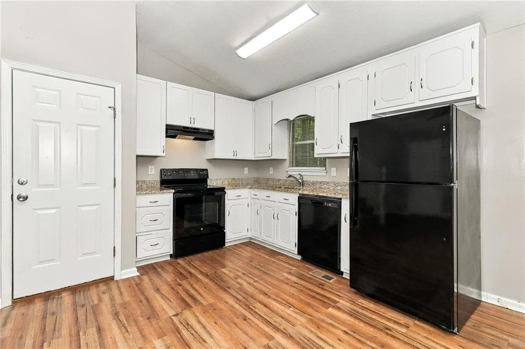 3 bedroom, 2 bathroom, 1,116 sq ft single family residence for rent at 239 William Drive, Dallas, GA 30157 for $1,630 a month — photo 4