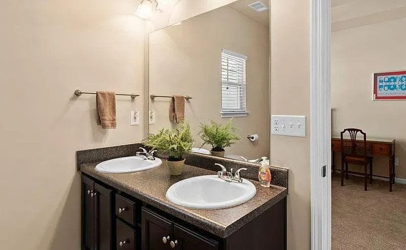 3 bedroom, 3 bathroom, 1,636 sq ft townhouse for rent at 629 Oakside Place, Acworth, GA 30102 for $1,999 a month — photo 5