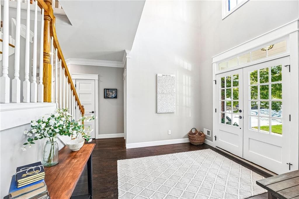 4 bedroom, 3 bathroom, 3,843 sq ft single family residence for sale at 5345 Devonshire Way, Cumming, GA 30040 — photo 5