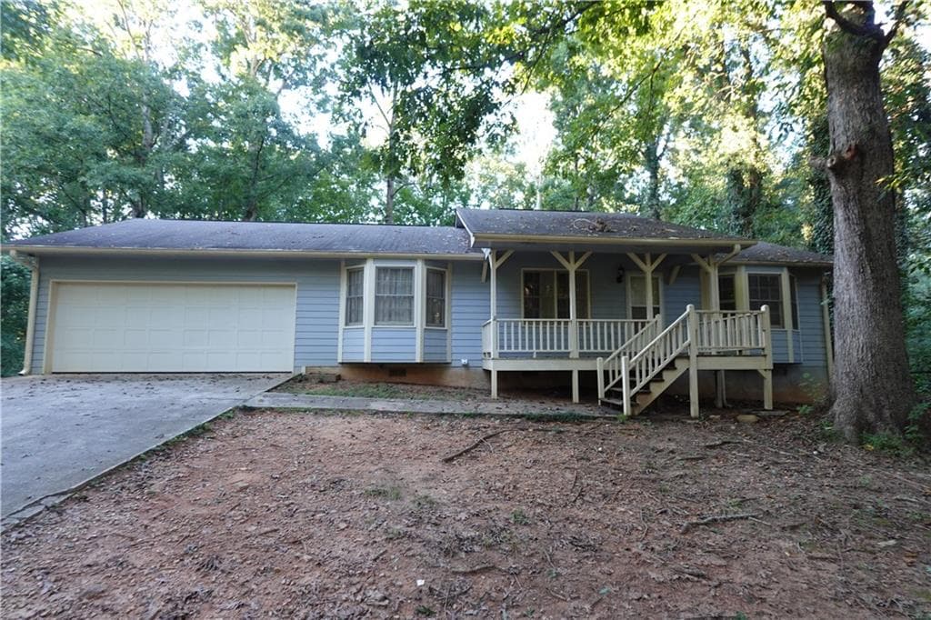 3 bedroom, 2 bathroom, 1,392 sq ft single family residence for rent at 125 Scott Boulevard, Stockbridge, GA 30281 for $2,000 a month — photo 2