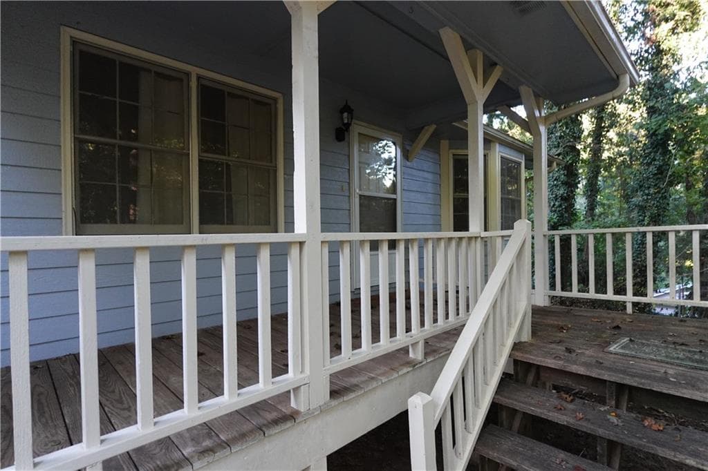 3 bedroom, 2 bathroom, 1,392 sq ft single family residence for rent at 125 Scott Boulevard, Stockbridge, GA 30281 for $2,000 a month — photo 3