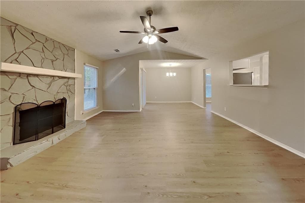 3 bedroom, 2 bathroom, 1,320 sq ft single family residence for rent at 1174 Winterberry Court, Lawrenceville, GA 30043 for $1,900 a month — photo 3