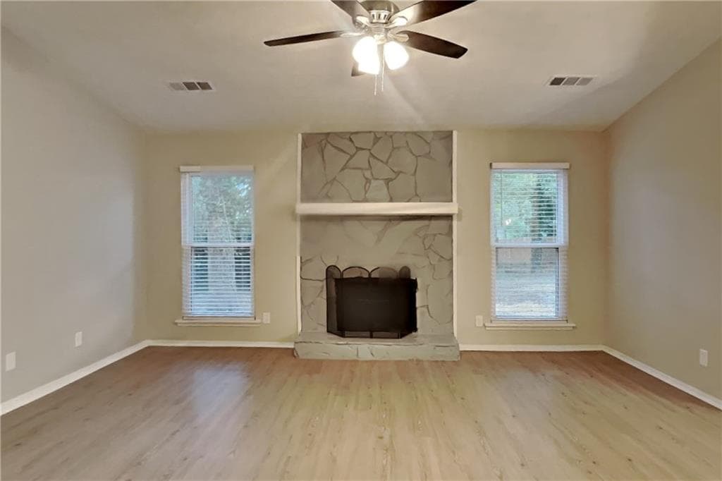 3 bedroom, 2 bathroom, 1,320 sq ft single family residence for rent at 1174 Winterberry Court, Lawrenceville, GA 30043 for $1,900 a month — photo 4