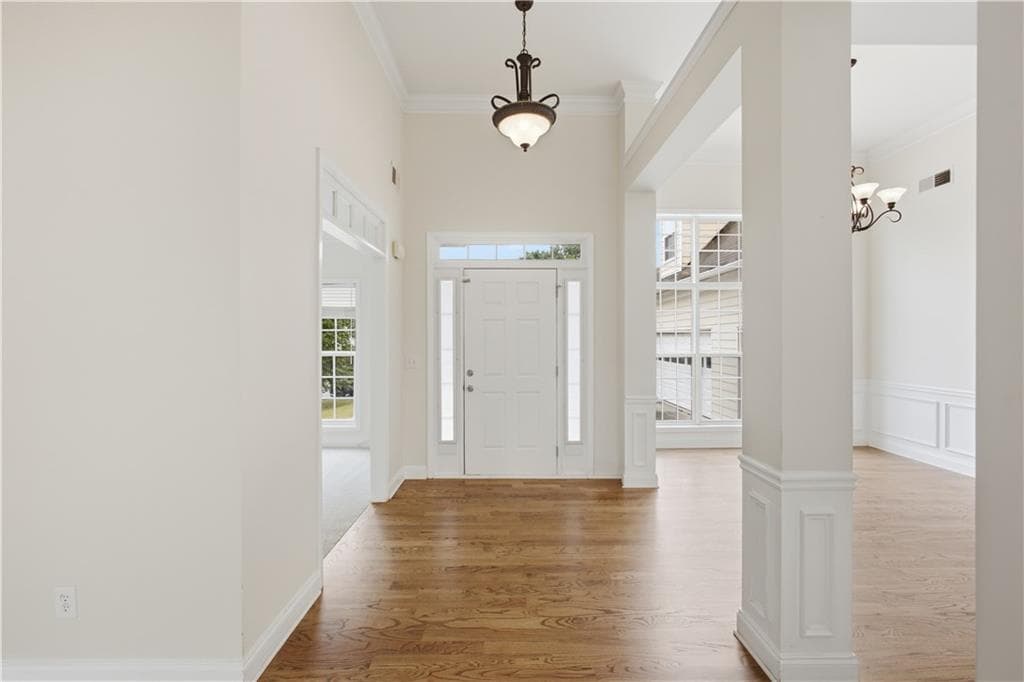 6 bedroom, 4 bathroom, 5,168 sq ft single family residence for rent at 642 Aya Circle, Loganville, GA 30052 for $3,200 a month — photo 3