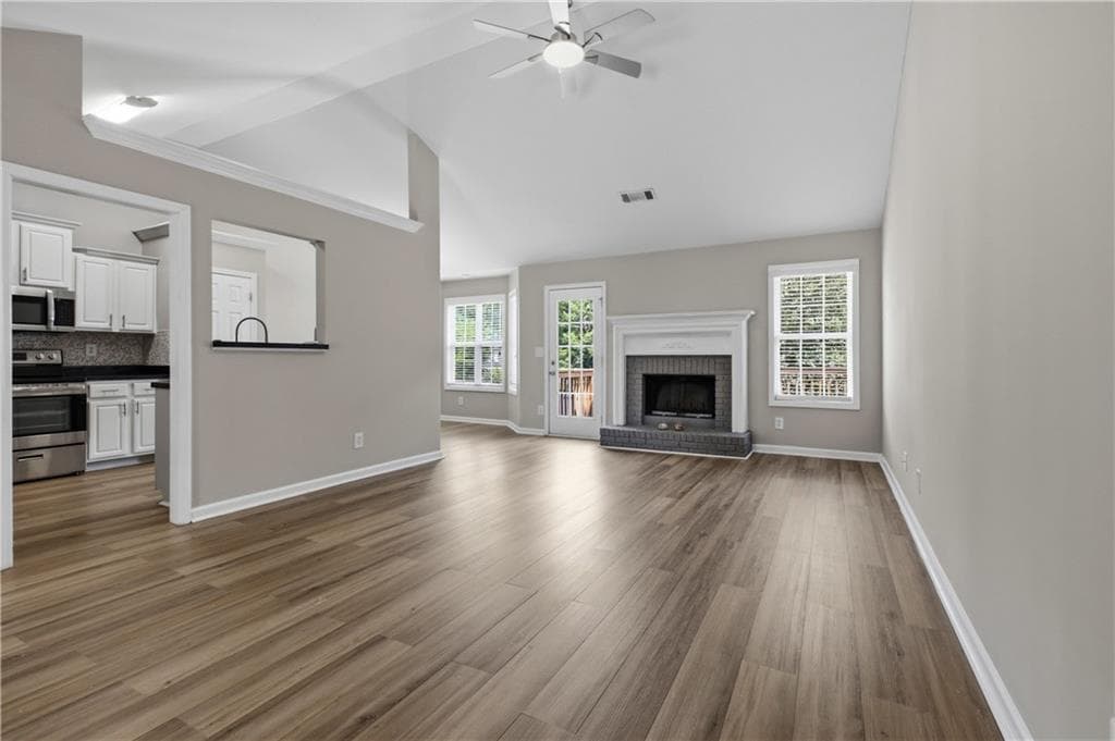 5 bedroom, 3 bathroom, 2,639 sq ft single family residence for rent at 2323 Crimson Creek Lane, Snellville, GA 30078 for $2,500 a month — photo 5