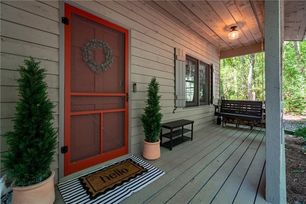 3 bedroom, 2 bathroom, 1,673 sq ft single family residence for sale at 110 Sleeping Fawn Knoll, Big Canoe, GA 30143 — photo 2