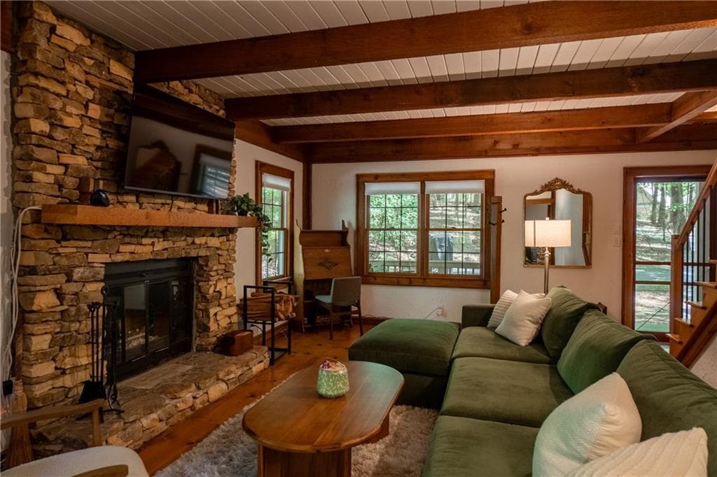 3 bedroom, 2 bathroom, 1,673 sq ft single family residence for sale at 110 Sleeping Fawn Knoll, Big Canoe, GA 30143 — photo 5