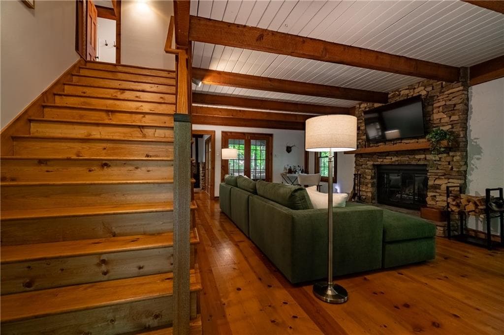 3 bedroom, 2 bathroom, 1,673 sq ft single family residence for sale at 110 Sleeping Fawn Knoll, Big Canoe, GA 30143 — photo 3