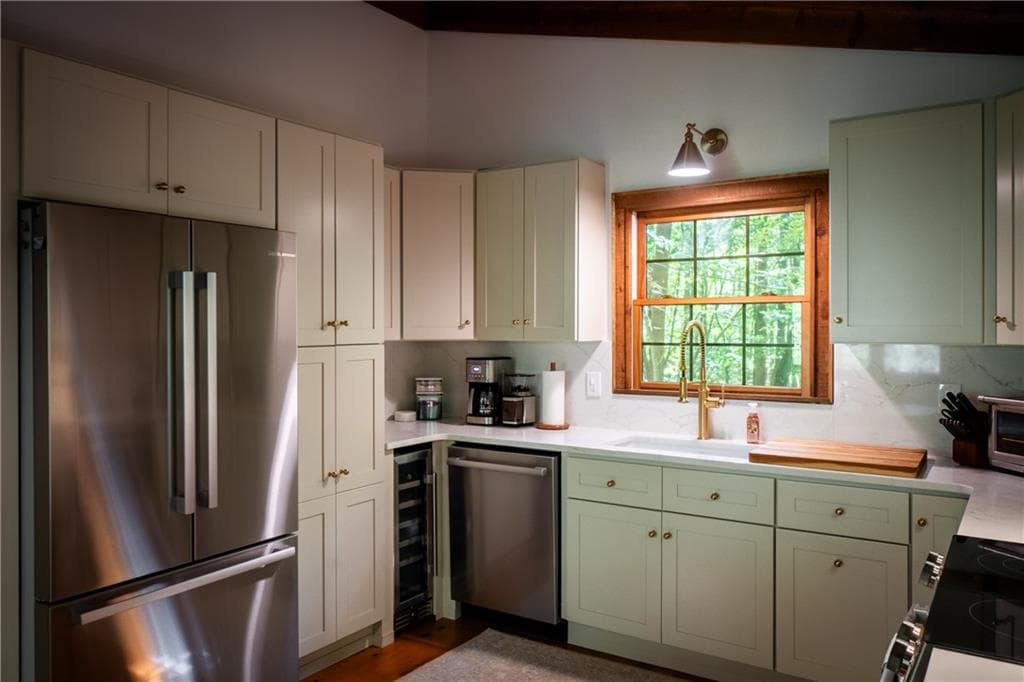 3 bedroom, 2 bathroom, 1,673 sq ft single family residence for sale at 110 Sleeping Fawn Knoll, Big Canoe, GA 30143 — photo 10