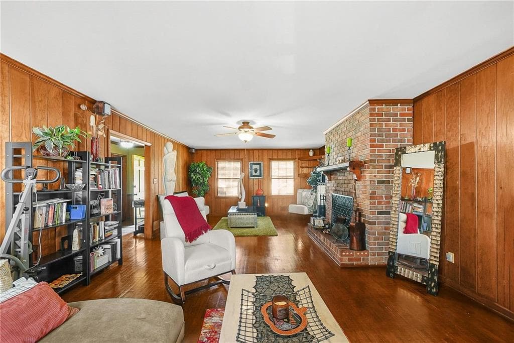 3 bedroom, 2 bathroom single family residence for sale at 1114 Longwood, Marietta, GA 30008 — photo 6