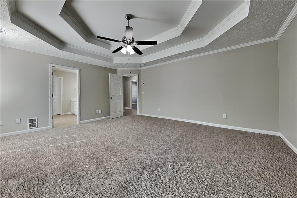 4 bedroom, 3 bathroom, 2,793 sq ft single family residence for rent at 2242 Vintage Oaks Drive, Loganville, GA 30052 for $2,375 a month — photo 9