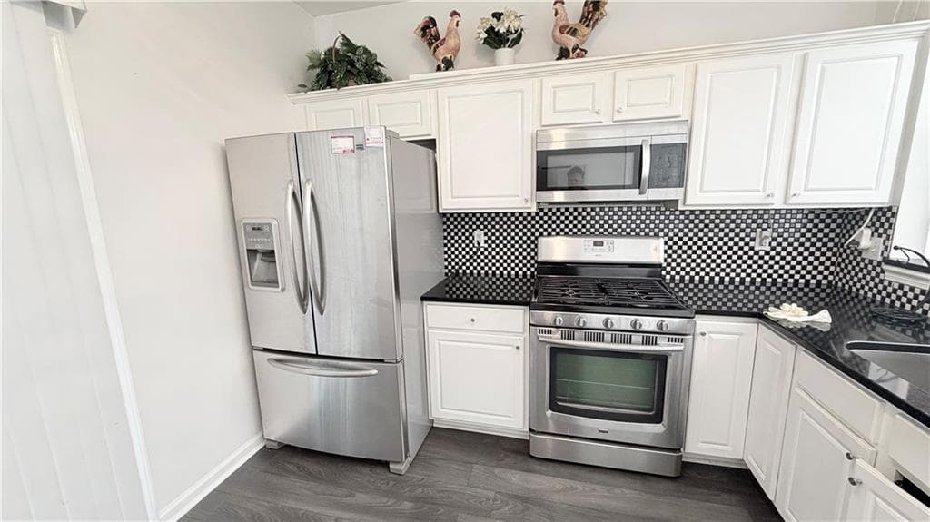 3 bedroom, 3 bathroom, 2,115 sq ft single family residence for rent at 4166 Glenaire Way, Acworth, GA 30101 for $2,200 a month — photo 7