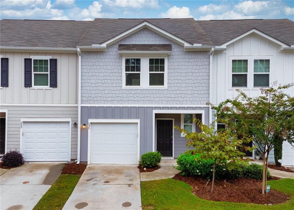 3 bedroom, 3 bathroom, 1,420 sq ft townhouse for sale at 235 Grand Central Way 1, Cartersville, GA 30120 — photo 2