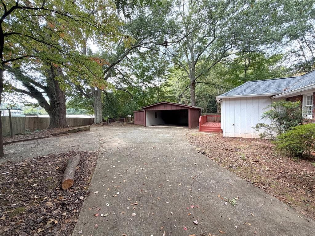 3 bedroom, 2 bathroom, 1,493 sq ft single family residence for rent at 199 Prospect Street, Roswell, GA 30075 for $2,095 a month — photo 3