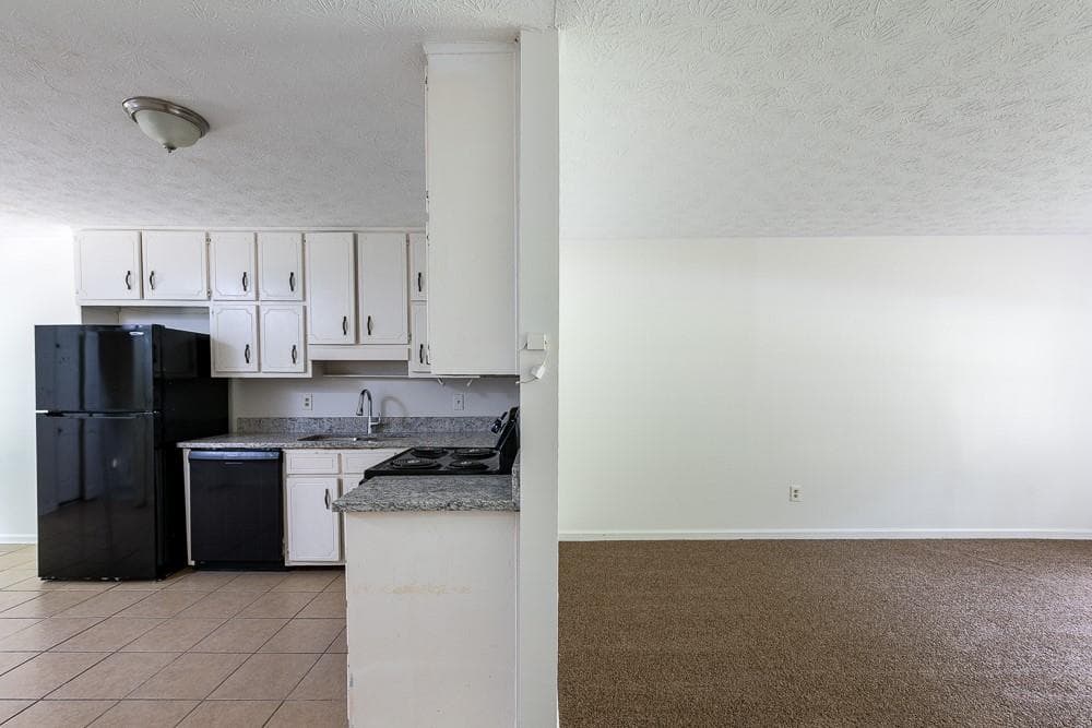 2 bedroom, 1 bathroom, 957 sq ft duplex for rent at 8165 Magnolia Drive, Jonesboro, GA 30238 for $1,145 a month — photo 3