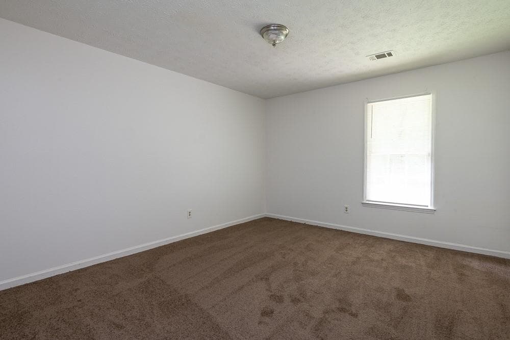2 bedroom, 1 bathroom, 957 sq ft duplex for rent at 8165 Magnolia Drive, Jonesboro, GA 30238 for $1,145 a month — photo 8