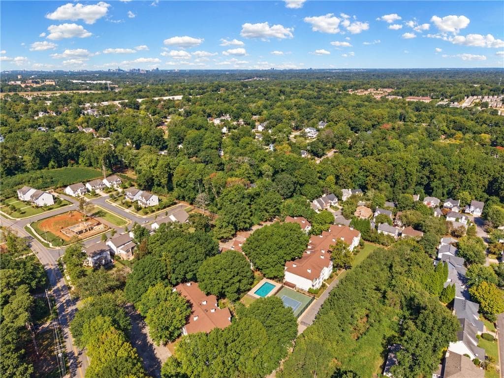 2 bedroom, 2 bathroom, 1,132 sq ft condominium for sale at 211 Cobblestone Trail, Avondale Estates, GA 30002 — photo 3
