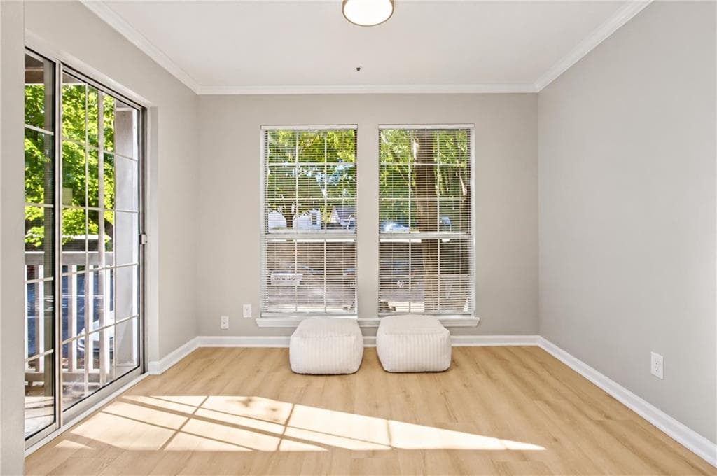 2 bedroom, 2 bathroom, 1,132 sq ft condominium for sale at 211 Cobblestone Trail, Avondale Estates, GA 30002 — photo 7