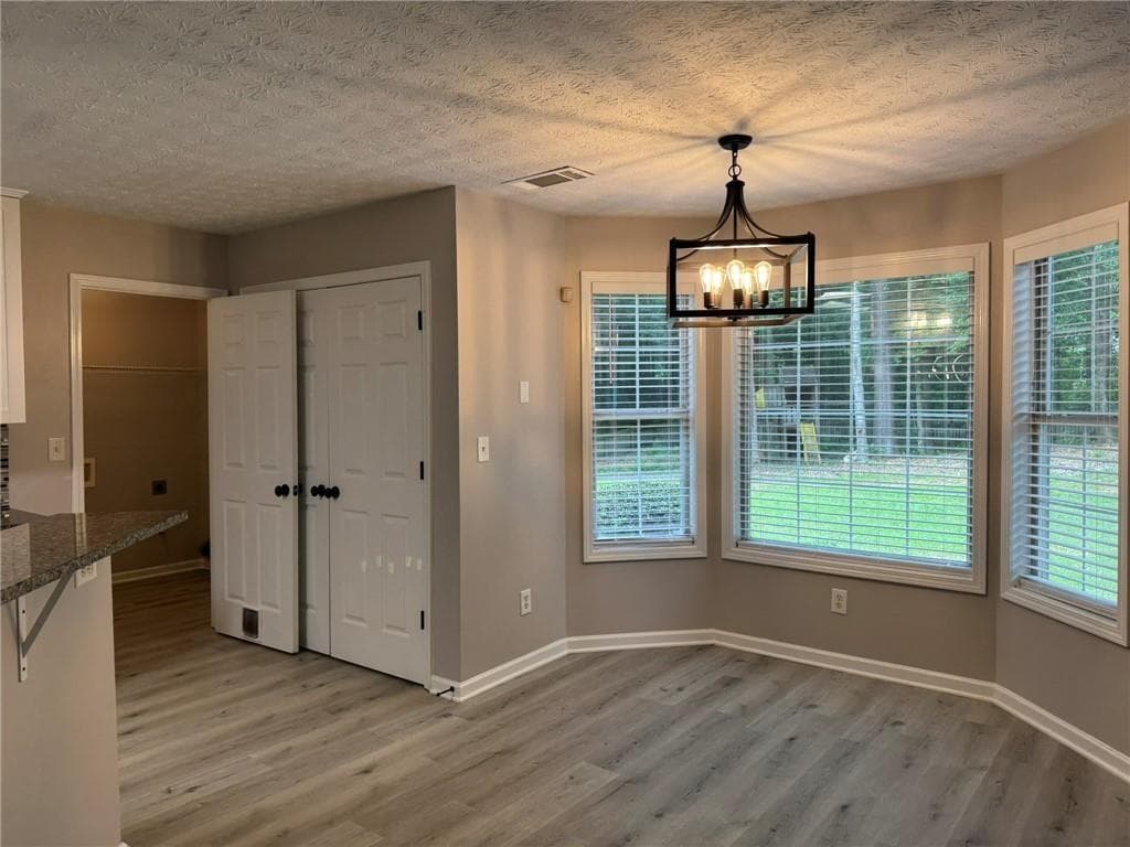 4 bedroom, 3 bathroom, 2,332 sq ft single family residence for rent at 7454 Woody Springs Drive, Flowery Branch, GA 30542 for $2,300 a month — photo 8