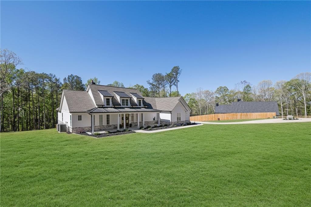 5 bedroom, 6 bathroom, 5,562 sq ft single family residence for sale at 1610 Double Springs Church Road, Monroe, GA 30656 — photo 4