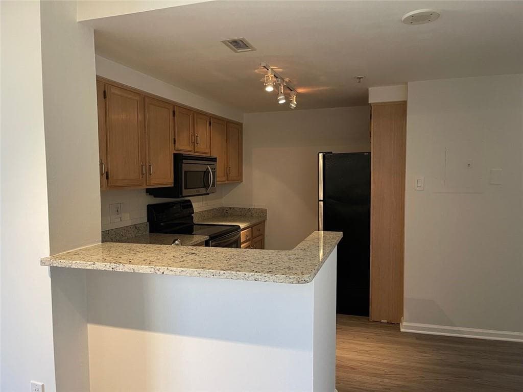 1 bedroom, 1 bathroom, 658 sq ft condominium for rent at 199 14th Street 501, Atlanta, GA 30309 for $1,700 a month — photo 3