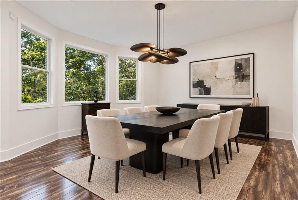 5 bedroom, 5 bathroom, 3,888 sq ft single family residence for rent at 6550 Powers Ferry Road, Sandy Springs, GA 30339 for $10,500 a month — photo 10