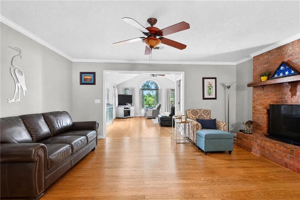 3 bedroom, 3 bathroom, 1,944 sq ft single family residence for sale at 174 Honeysuckle Road, Milledgeville, GA 31061 — photo 7