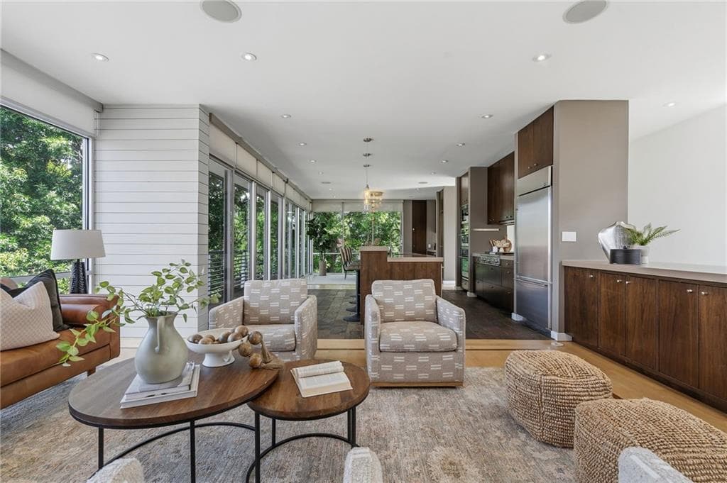 3 bedroom, 4 bathroom, 2,845 sq ft single family residence for sale at 27 Cornelia Street, Atlanta, GA 30312 — photo 7