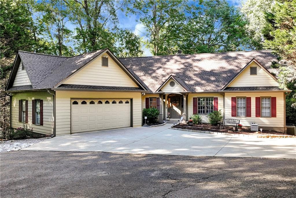 4 bedroom, 4 bathroom, 3,946 sq ft single family residence for sale at 55 Sundown Way, Dawsonville, GA 30534