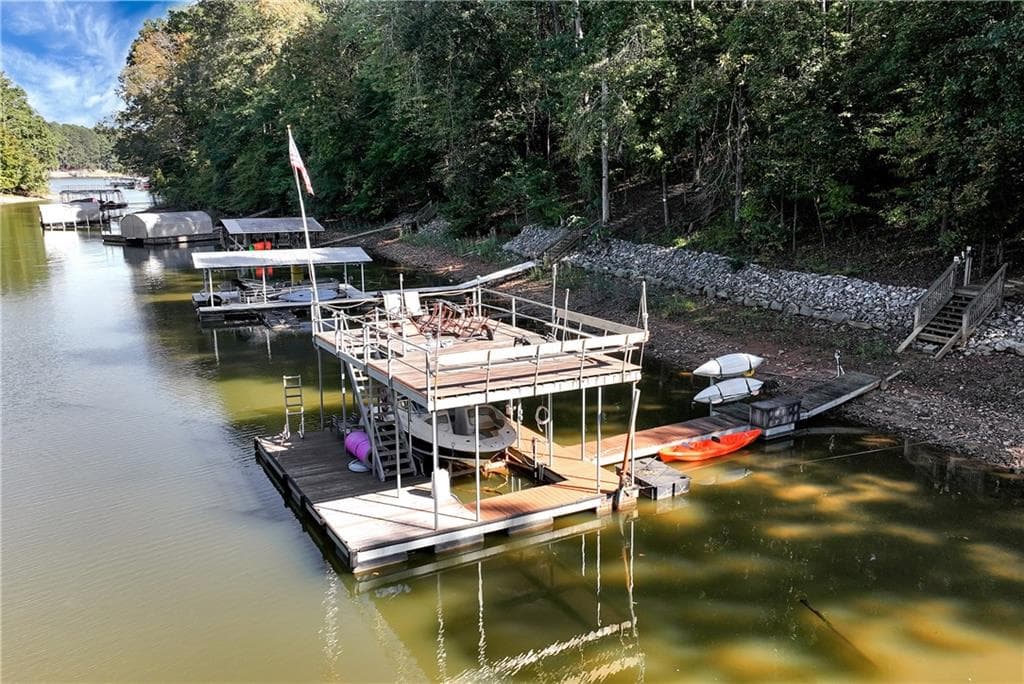 4 bedroom, 4 bathroom, 3,946 sq ft single family residence for sale at 55 Sundown Way, Dawsonville, GA 30534 — photo 2