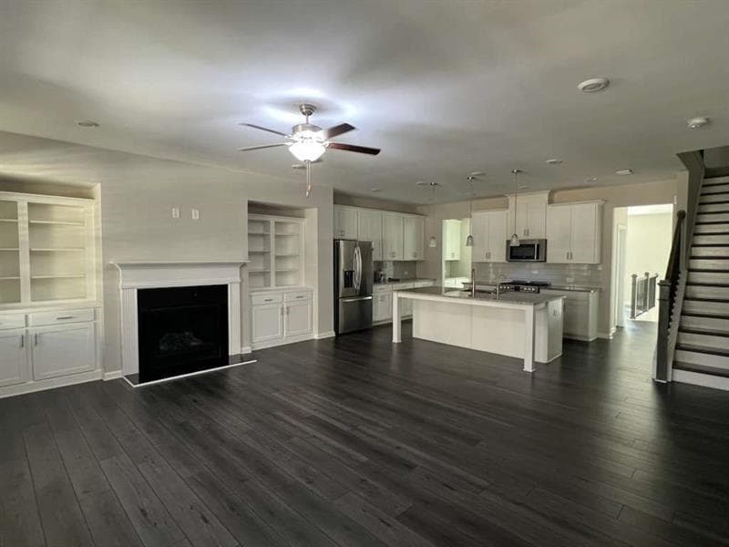 4 bedroom, 4 bathroom, 2,600 sq ft townhouse for rent at 4260 Essex Pond Way, Cumming, GA 30040 for $2,900 a month — photo 4