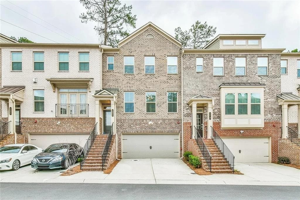 4 bedroom, 4 bathroom, 1,872 sq ft townhouse for rent at 381 Provenance Drive, Sandy Springs, GA 30328 for $3,650 a month — photo 1 of 25
