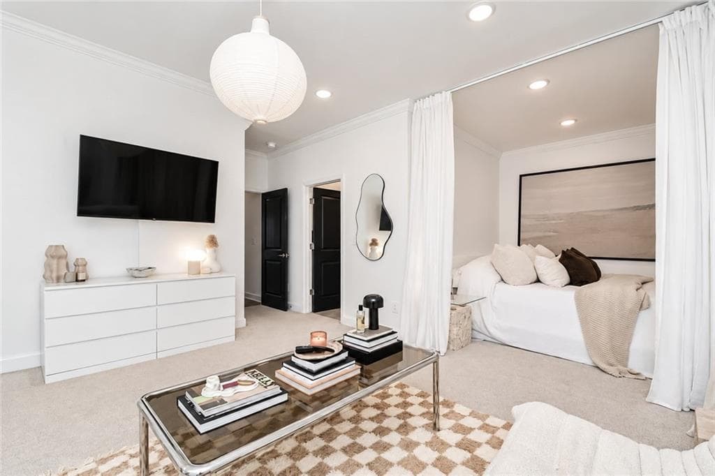 3 bedroom, 4 bathroom, 2,500 sq ft townhouse for sale at 120 Wren Drive, Roswell, GA 30076 — photo 7