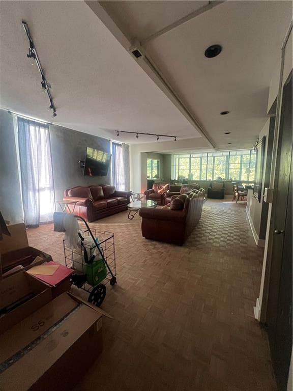 2 bedroom, 2 bathroom, 1,523 sq ft condominium for sale at 3060 Pharr Court North 515, Atlanta, GA 30305 — photo 6
