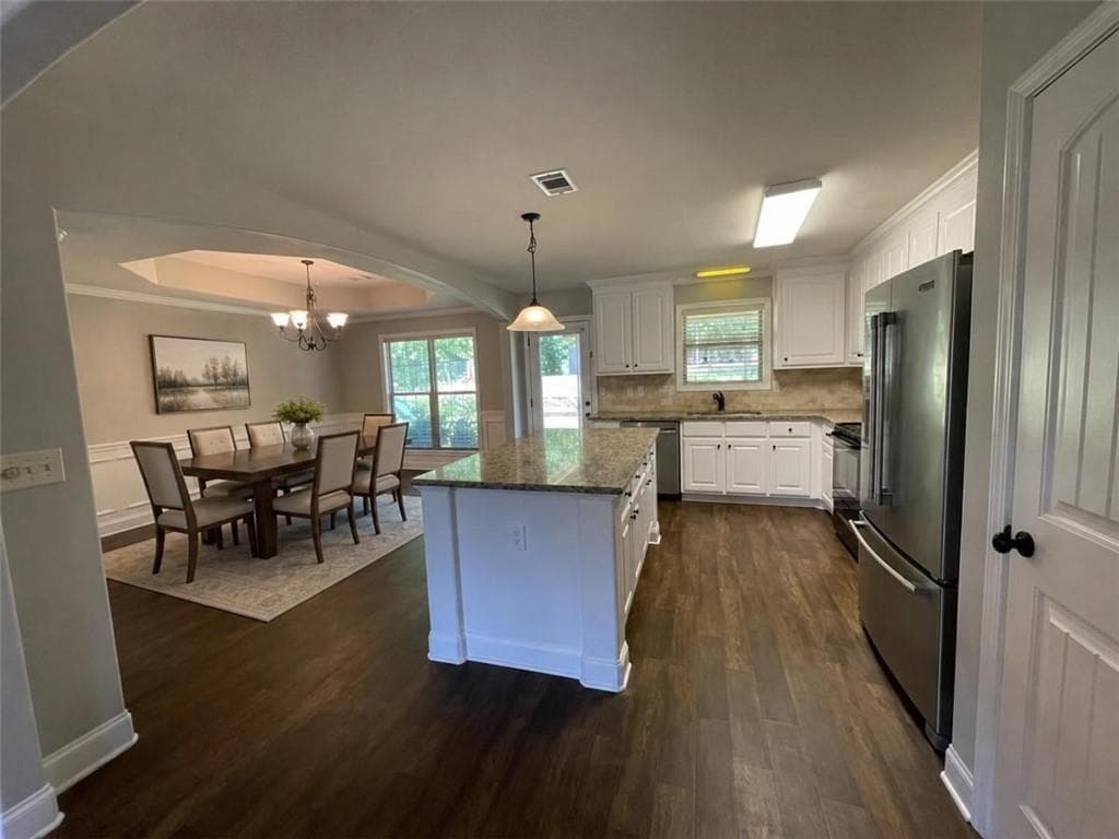 4 bedroom, 3 bathroom, 2,110 sq ft single family residence for rent at 2363 Rat Kinney Road, Statham, GA 30666 for $2,495 a month — photo 3