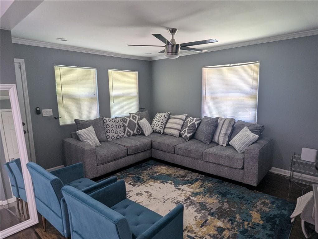3 bedroom, 2 bathroom, 1,175 sq ft single family residence for rent at 3052 Browns Mill Road, Atlanta, GA 30354 for $2,100 a month — photo 4