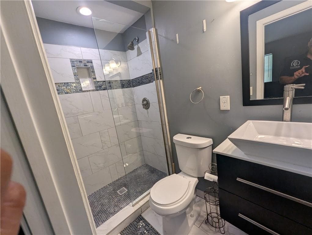 3 bedroom, 2 bathroom, 1,175 sq ft single family residence for rent at 3052 Browns Mill Road, Atlanta, GA 30354 for $2,100 a month — photo 9